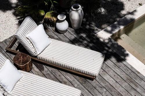 Amazing new House in the jungle Amazing new House in the jungle