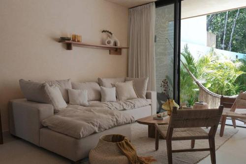 Amazing new House in the jungle Amazing new House in the jungle