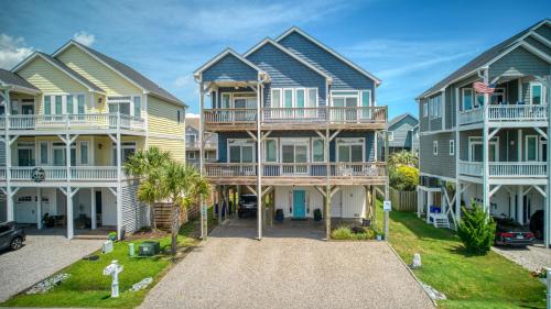 Pet Friendly and Free Town Parking Pass - community beach access thumb 4