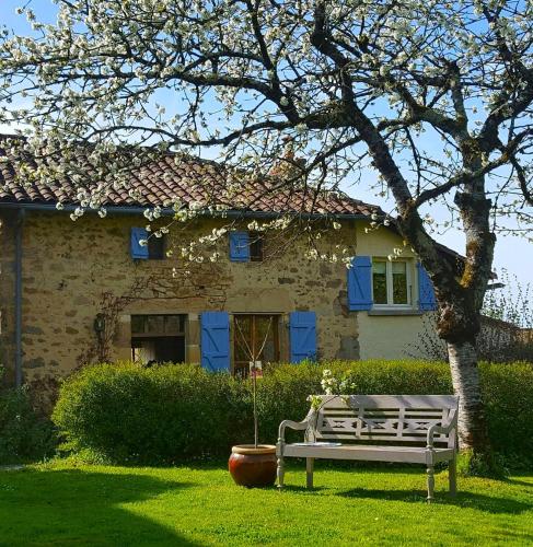 Domaine Charente - Cottage Charente gîte à louer Genouillac