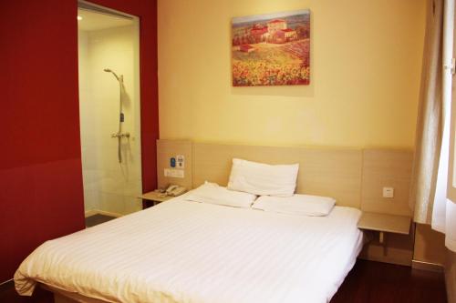 Hanting Express Yantai Peng Lai Ge In Penglai China - 