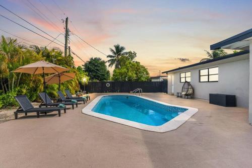 Stunning Miami Heated Pool House