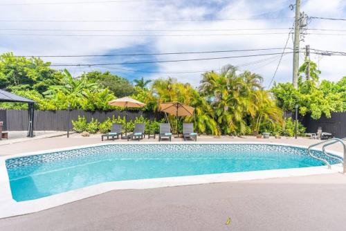 Stunning Miami Heated Pool House