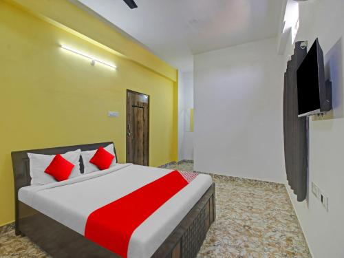 OYO Flagship Royal Stay Homes Near Asian Mall Attapur