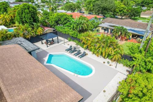 Stunning Miami Heated Pool House