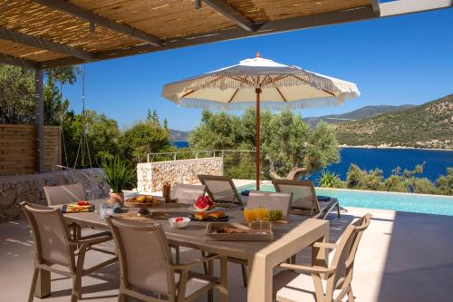 Villa Mironi - Private sea access