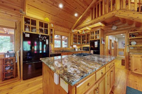 Branchwater Lodge in Big Bear Lake, USA