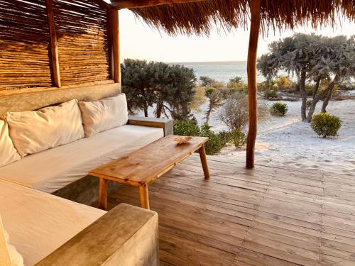 LA DUNE DES SONGES in Anakao