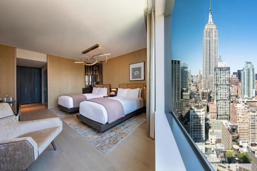 Empire State Double Room with Two Double Beds - High Floor