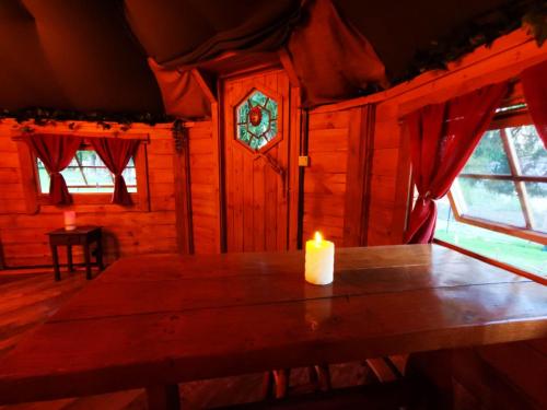 Iekārtas, La cabane du Nuton Ardennais in Lonny
