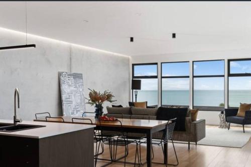 Balook Beach House