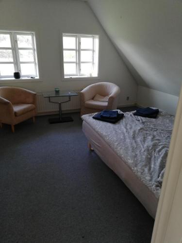 1 double bed