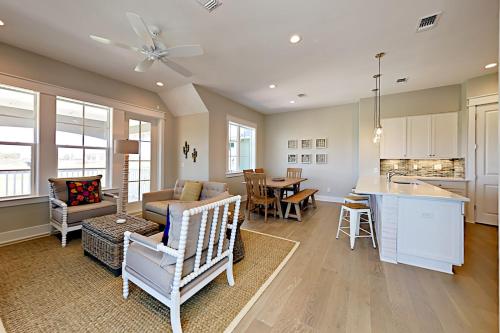 Palmilla Beach House Golf course Sunset and Bay views