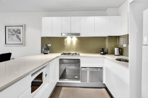 Spacious Two bedroom apartment - St Leonards AL25 - main image
