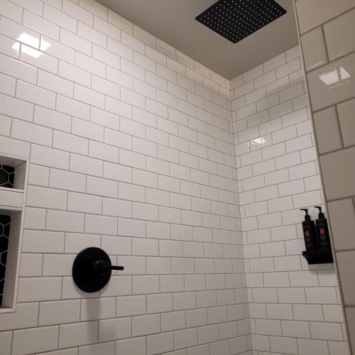 The Baker Hotel Room Type - Deluxe Queen Suite