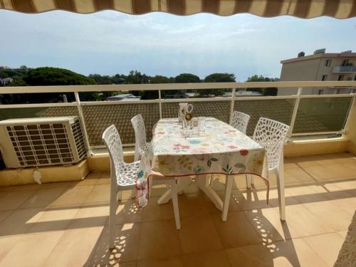 Appartement Cavalaire-sur-Mer, 2 pièces, 6 personnes - FR-1-226B-171