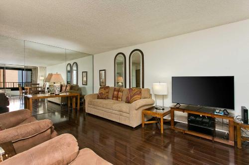 Discovery Bay 1403 - main image