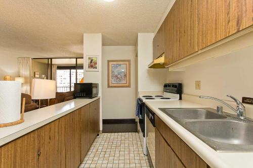 Discovery Bay 1403 - image 6