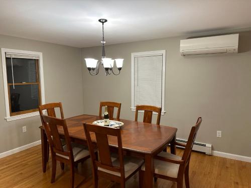 Boston Single Family House - Super Quiet and Private