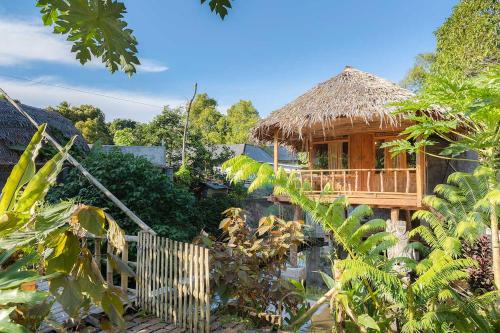 Onong's Homestay & Cafe - Gn. Klabat