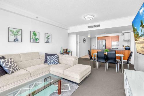 Premium Two Bed Two Bath, Level 24 - Ocean View Apartment image 4