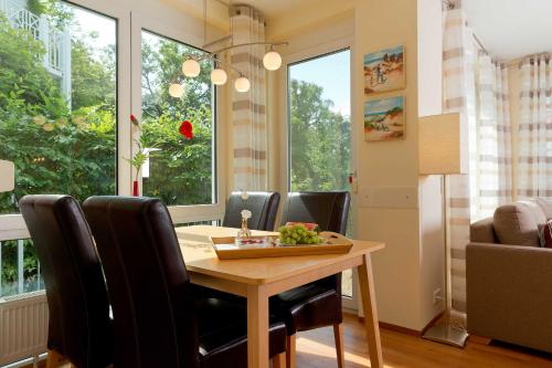 Two-Bedroom Apartment with Terrace image 5
