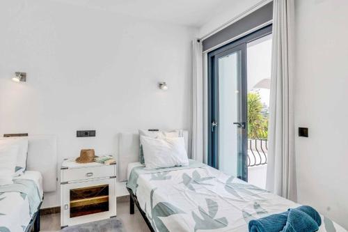 Five-Bedroom Villa image 7