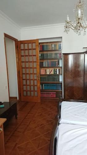 Twin bedroom in Oldschool flat/Marine blv