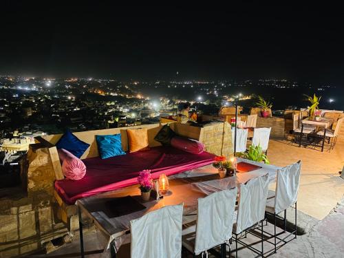 โรงแรมเดอะ สุริยา ไจซัลเมร์ (Hotel The Surya Jaisalmer) in ไจซาลเมียร์