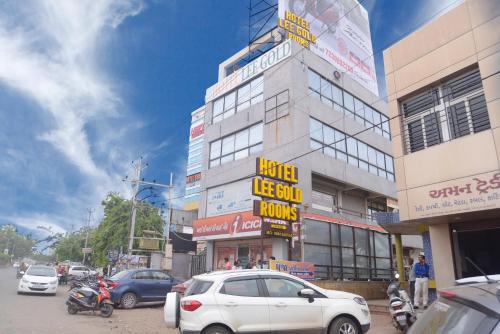 B&B Anand - HOTEL LEE GOLD - Bed and Breakfast Anand