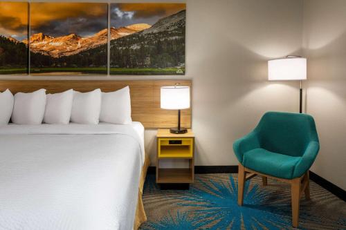 Days Inn & Suites by Wyndham Denver International Airport