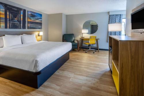 Days Inn by Wyndham Pleasant Prairie Kenosha