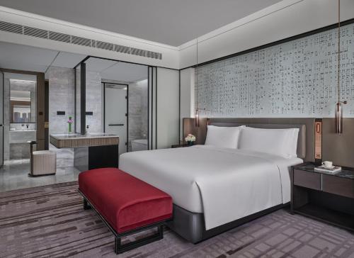 488111723 InterContinental Hotels Shenzhen WECC by IHG