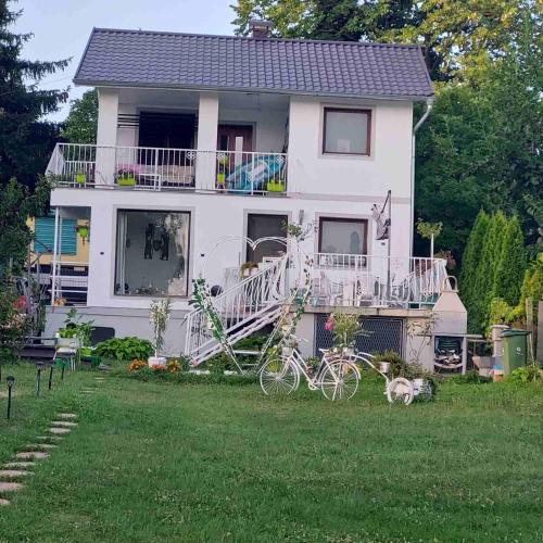 Kuća na obali Dunava