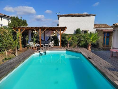 Villa de 3 chambres avec piscine privee jardin clos et wifi a Bessana