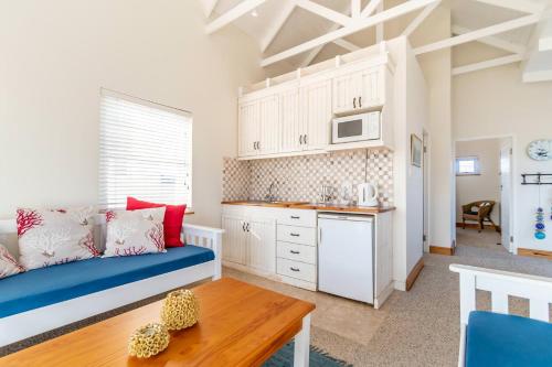 Four-Bedroom House image 2