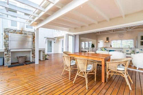 Four-Bedroom House image 5