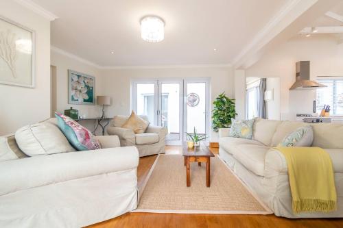 Four-Bedroom House image 6