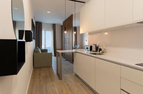 บริการและสิ่งอำนวยความสะดวก, Horta Bay in ฮอตา