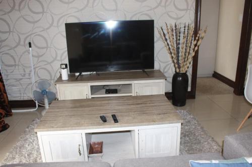 Luxury Relaxation Flatlet in the heart of Umhlanga Luxury Relaxation Flatlet in the heart of Umhlanga