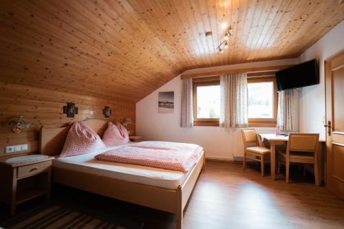 Ferienwohnung Zedlacher, Pension in Kartitsch