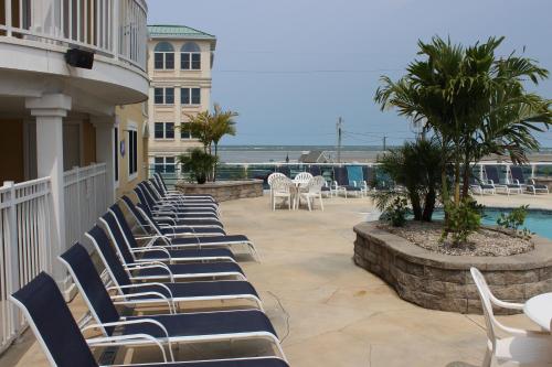 Nw Vacation Rental Condo W Pool & Ocean Views