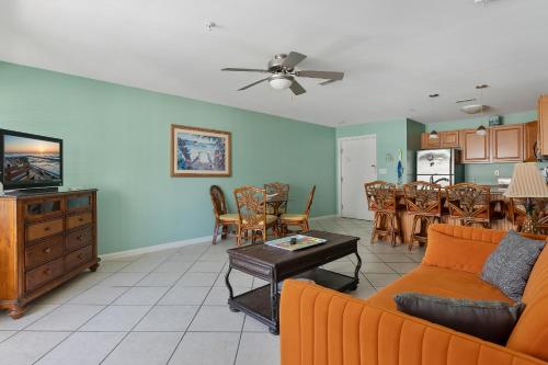 Nw Vacation Rental Condo W Pool & Ocean Views