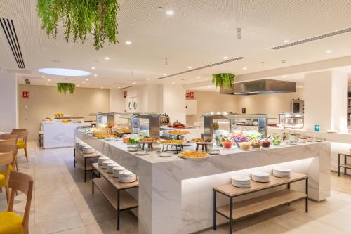 JS Portocolom Suites - 레스토랑