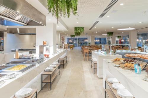 JS Portocolom Suites - 레스토랑