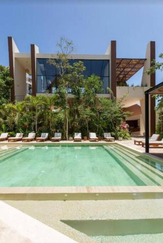 Modern Urban Jungle with Luxury Mayan Style in Tulum, Mexico