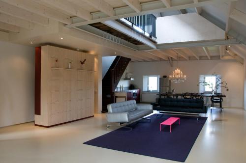 . Loft 29