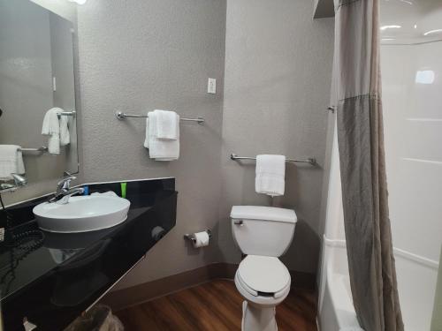 2 double beds