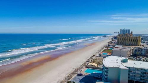 Daytona Beach Club Condo