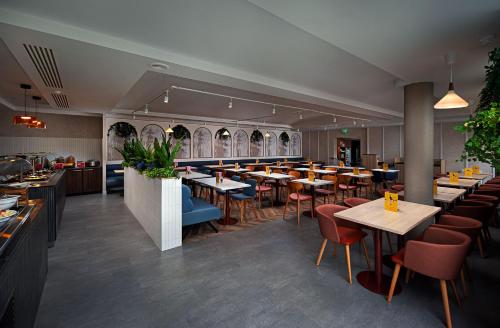 Jurys Inn Galway - image 8